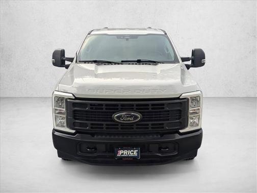Oxford White 2024 Ford F-250 XL
