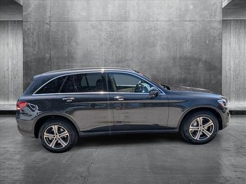 2022 Mercedes-Benz GLC 300 Base