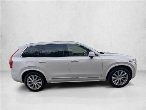 2018 Volvo XC90 T6 Inscription