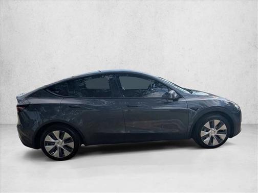 2021 Tesla Model Y Standard Range Rear-Wheel Drive