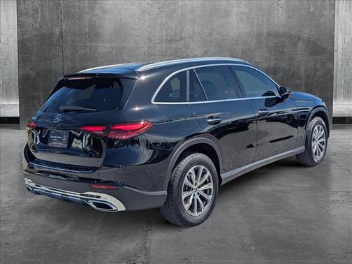 2025 Mercedes-Benz GLC 300 Base