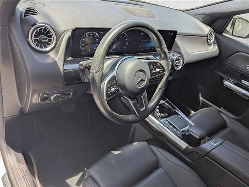 Polar White 2023 Mercedes-Benz GLA 250 4MATIC