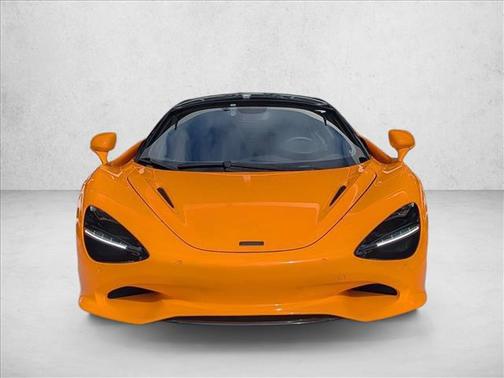 2025 McLaren 750S Coupe