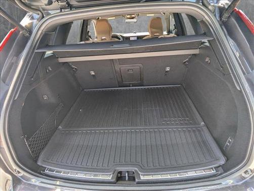 2022 Volvo XC60 Recharge Plug-In Hybrid T8 Inscription
