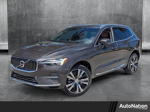 2022 Volvo XC60 Recharge Plug-In Hybrid T8 Inscription