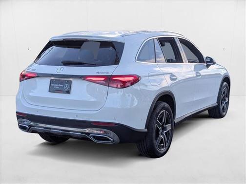 Polar White 2026 Mercedes-Benz GLC 300 4MATIC