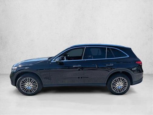 2026 Mercedes-Benz GLC 300 Base