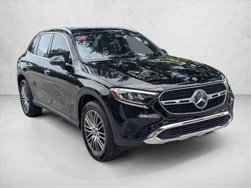 Black 2026 Mercedes-Benz GLC 300 Base