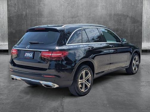 2018 Mercedes-Benz GLC 300 Base