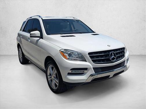 Polar White 2015 Mercedes-Benz M-Class 4MATIC