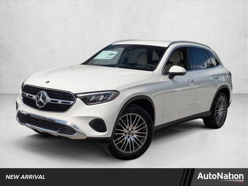 2026 Mercedes-Benz GLC 300 Base