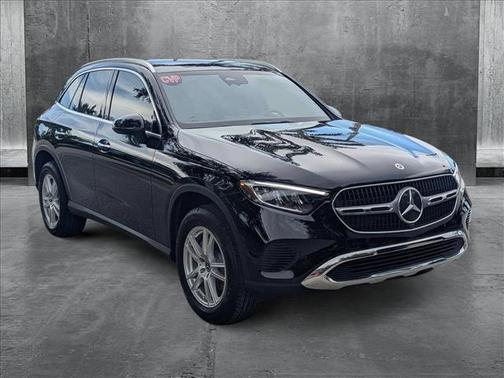 2025 Mercedes-Benz GLC 300 Base