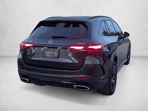 2026 Mercedes-Benz GLC 300 4MATIC