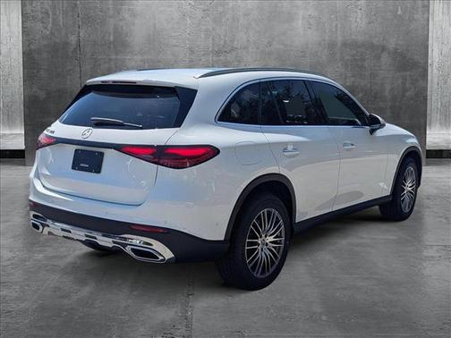 2025 Mercedes-Benz GLC 300 Base