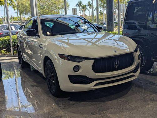 2024 Maserati Levante GT Ultima