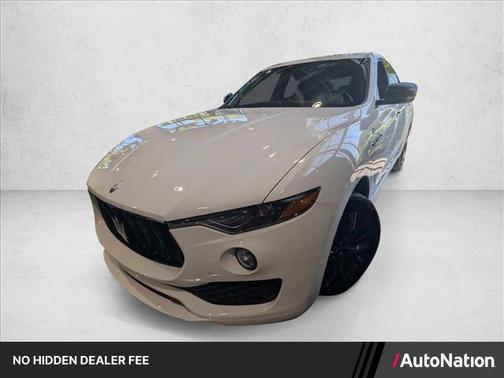 Bianco 2024 Maserati Levante GT Ultima