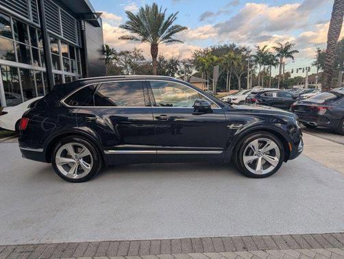 2018 Bentley Bentayga W12 Signature