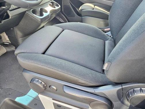 2025 Mercedes-Benz Sprinter 2500 Standard Roof