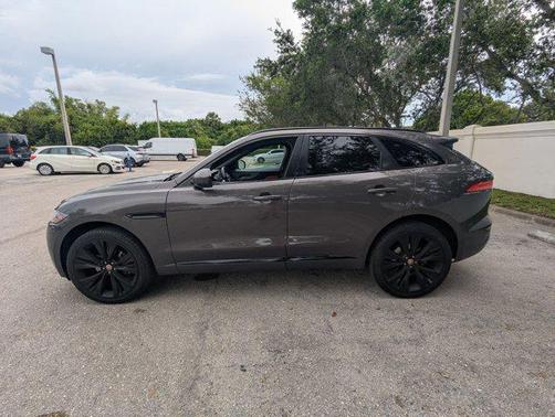 2017 Jaguar F-PACE S