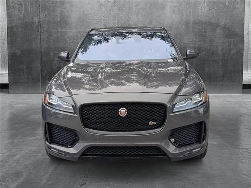 2017 Jaguar F-PACE S