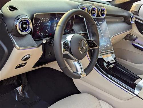 2026 Mercedes-Benz GLC 300 Base