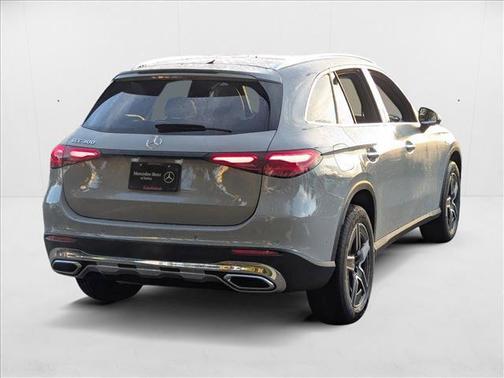 2026 Mercedes-Benz GLC 300 Base