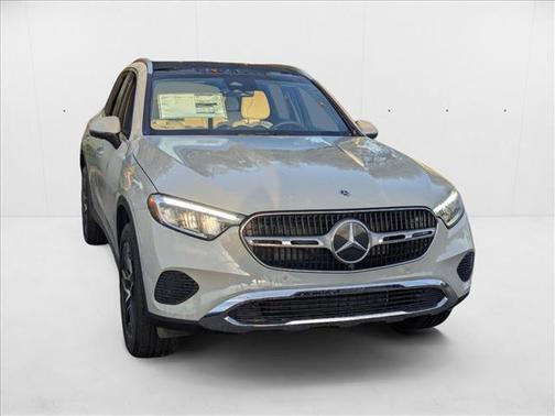 2026 Mercedes-Benz GLC 300 Base