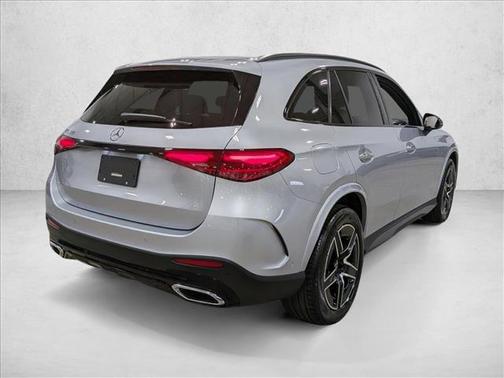 Cirrus Silver Metallic 2026 Mercedes-Benz GLC 300 Base