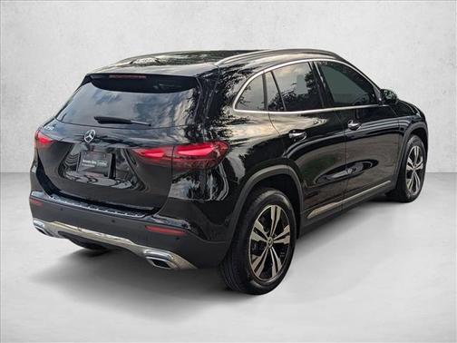 Night Black 2026 Mercedes-Benz GLA 250 4MATIC