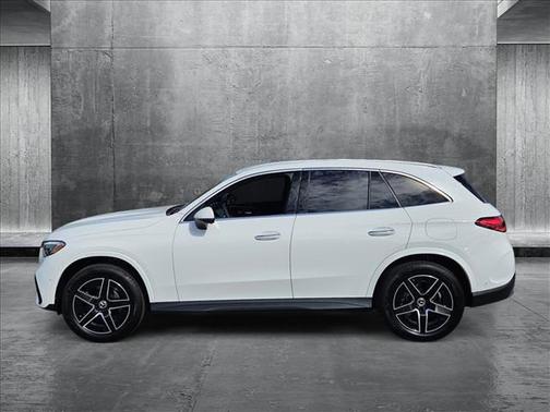 2025 Mercedes-Benz GLC 350e Base