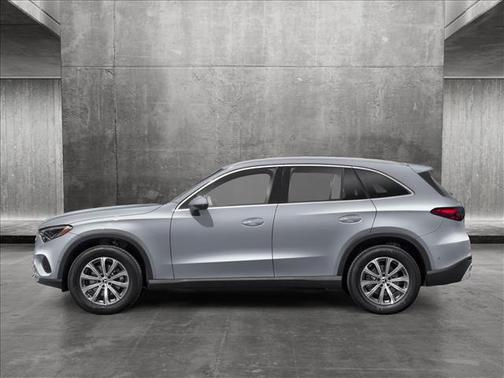 2025 Mercedes-Benz GLC 300 Base