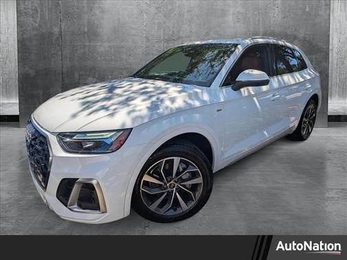 2022 Audi Q5 45 S line Premium