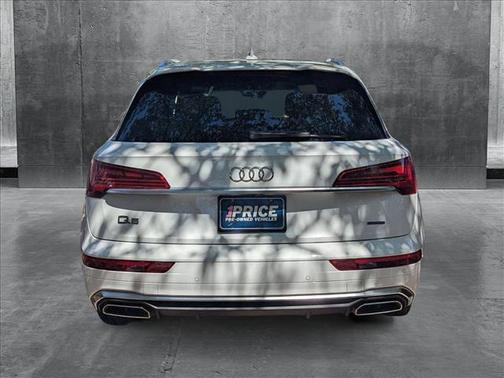 2022 Audi Q5 45 S line Premium