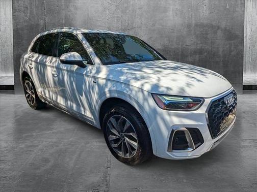 2022 Audi Q5 45 S line Premium