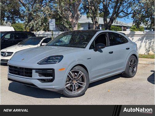 2024 Porsche Cayenne Turbo