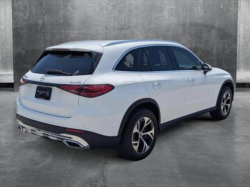 2025 Mercedes-Benz GLC 350e Base