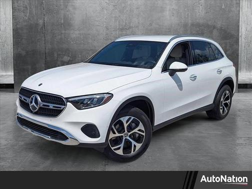 2025 Mercedes-Benz GLC 350e Base
