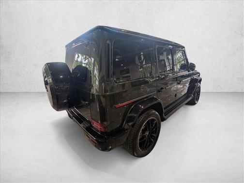 MANUFAKTUR Olive Metallic 2025 Mercedes-Benz G-Class 4MATIC