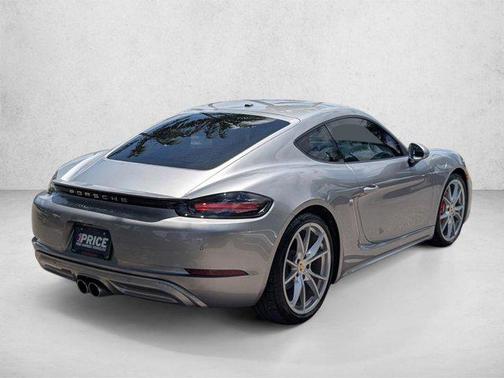 GT Silver Metallic 2024 Porsche 718 Cayman S