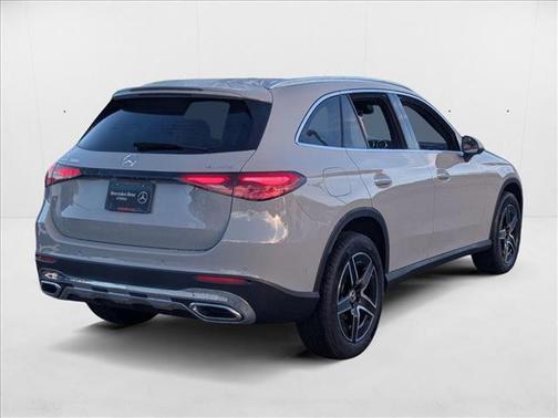 2026 Mercedes-Benz GLC 300 4MATIC