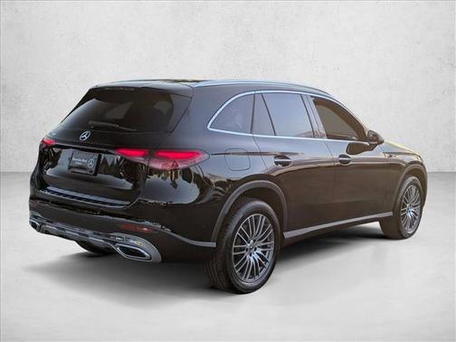 2026 Mercedes-Benz GLC 300 Base