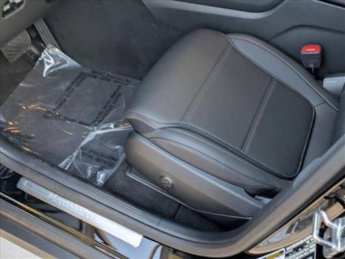 2026 Mercedes-Benz GLC 300 Base