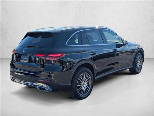 2026 Mercedes-Benz GLC 300 Base