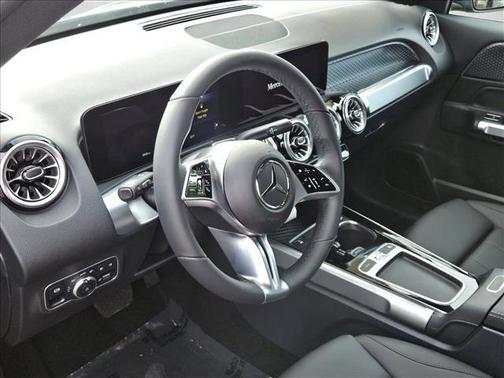 2025 Mercedes-Benz GLB 250 Base