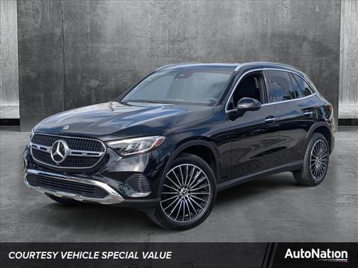 2025 Mercedes-Benz GLC 300 Base