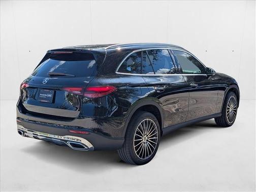 2025 Mercedes-Benz GLC 300 Base
