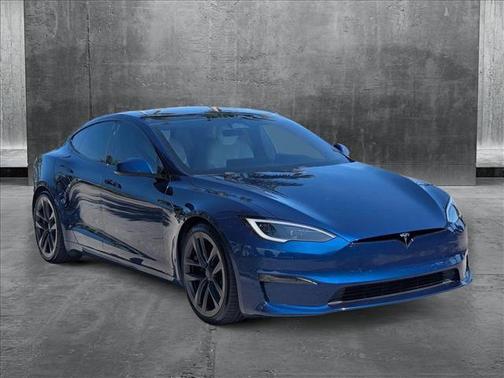 2023 Tesla Model S Plaid