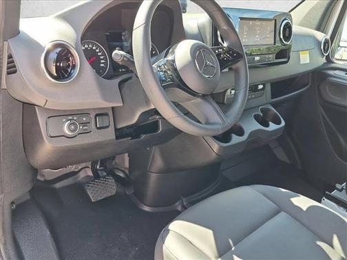 Arctic White 2026 Mercedes-Benz Sprinter 2500 High Roof