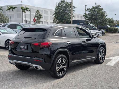 2025 Mercedes-Benz GLA 250 4MATIC
