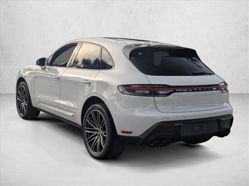 2023 Porsche Macan AWD